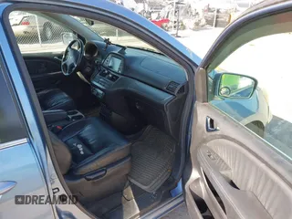 2006 Honda Odyssey TOURING with VIN 5FNRL38886B035471, listed as a IAAI auction lot 42058326 with 1 mi miles. Bid and sale history available at carsss.com. Image 5.