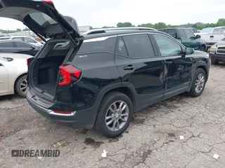 2024 GMC Terrain SLT с VIN 3GKALVEG8RL364749, выставлен на аукционе IAAI как лот 42397708 с пробегом 24 710 миль миль и . История ставок и продаж доступна на DreamBid. Изображение 4.