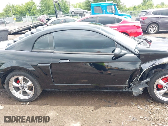 2001 Ford Mustang GT Deluxe with VIN 1FAFP42X01F256120, listed as a IAAI auction lot 42446560 with Not provided miles and . Bid and sale history available at DreamBid. Image 14.