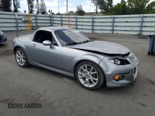 2015 Mazda MX-5 Miata Grand Touring z VIN JM1NC2PF0F0238698, wystawiony jako Copart lot #55455395 z przebiegiem Nie podano mil oraz Szkody całkowita. Historia ofert i sprzedaży dostępna na DreamBid. Obrazek 4.