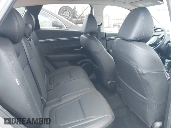 2024 Hyundai Tucson SEL with VIN 5NMJF3DE3RH323367, listed as a IAAI auction lot 42041725 with 4,923 mi miles. Bid and sale history available at carsss.com. Image 8.