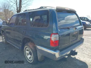 1997 Toyota 4Runner SR5 with VIN JT3GN86R4V0029422, listed as a IAAI auction lot 41845389 with 106,444 mi miles and . Bid and sale history available at DreamBid. Image 3.