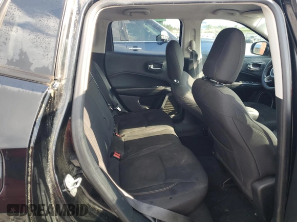 2018 Jeep Compass Sport с VIN 3C4NJCAB5JT335280, выставлен на аукционе Copart как лот 54524935 с пробегом 104 436 миль миль и Списание • Salvage title. История ставок и продаж доступна на DreamBid. Изображение 10.