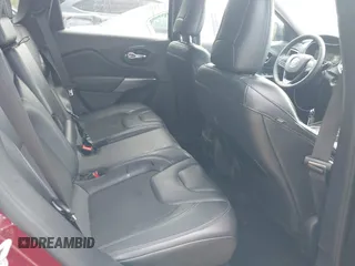 2021 Jeep Cherokee Altitude z VIN 1C4PJMLB2MD217547, wystawiony jako IAAI lot #42256241 z przebiegiem 68 479 mil mil oraz . Historia ofert i sprzedaży dostępna na DreamBid. Obrazek 8.