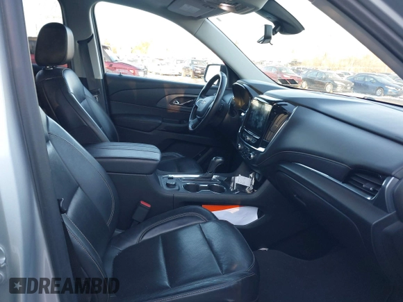 2020 Chevrolet Traverse Premier with VIN 1GNEVKKW0LJ296745, listed as a IAAI auction lot 41284830 with 76,373 mi miles. Bid and sale history available at carsss.com. Image 5.
