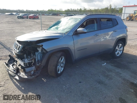 2020 Jeep Compass Altitude z VIN 3C4NJCBB6LT235321, wystawiony jako IAAI lot #42497160 z przebiegiem 25 615 mil mil oraz . Historia ofert i sprzedaży dostępna na DreamBid. Obrazek 18.