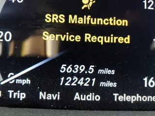 2011 Mercedes-Benz S 550 with VIN WDDNG7BB9BA387028, listed as a IAAI auction lot 41988693 with 122,421 mi miles and . Bid and sale history available at DreamBid. Image 15.