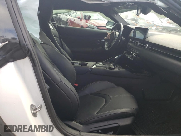 2023 Toyota Supra 3.0 z VIN WZ1DB0G07PW057130, wystawiony jako Copart lot #79969234 z przebiegiem 9 512 mil mil oraz Szkoda całkowita • Salvage title. Historia ofert i sprzedaży dostępna na DreamBid. Obrazek 10.