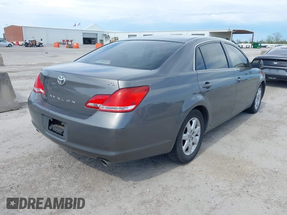 2006 Toyota Avalon XL with VIN 4T1BK36B16U167672, listed as a IAAI auction lot 41881089 with 166,119 mi miles and . Bid and sale history available at DreamBid. Image 4.
