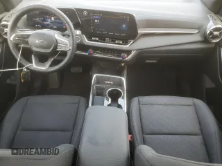 2025 Chevrolet Equinox FWD LT with VIN 3GNAXHEG3SL230407, listed as a Copart auction lot 51582905 with 4,639 mi miles and Salvage Title. Bid and sale history available at DreamBid. Image 8.
