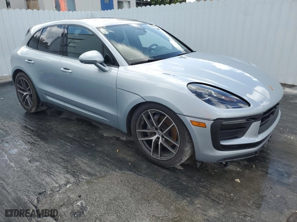 2024 Porsche Macan with VIN WP1AA2A59RLB07100, listed as a Copart auction lot 49866655 with 12,636 mi miles and Salvage Title. Bid and sale history available at carsss.com. Image 4.