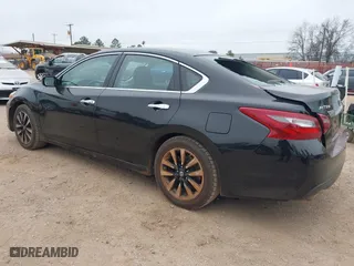 2018 Nissan Altima 2.5 SL with VIN 1N4AL3APXJC234189, listed as a IAAI auction lot 41526375 with 96,947 mi miles. Bid and sale history available at carsss.com. Image 3.