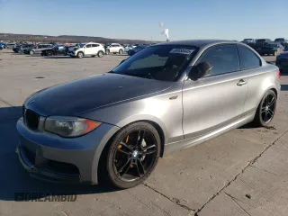 2012 BMW 1 Series 135i с VIN WBAUC9C5XCVM11673, выставлен на аукционе Copart как лот 88550445 с пробегом 119 456 миль миль и Списание • Salvage title. История ставок и продаж доступна на DreamBid. Изображение 1.