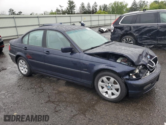 2000 BMW 3 Series 323i with VIN WBAAM3340YFP70049, listed as a Copart auction lot 58064415 with 122,574 mi miles and Clean title. Bid and sale history available at DreamBid. Image 4.