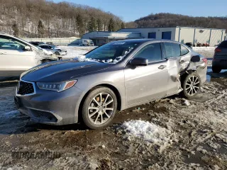 2018 Acura TLX with VIN 19UUB2F34JA007099, listed as a Copart auction lot 89063435 with 40,000 mi miles and Salvage Title. Bid and sale history available at carsss.com. Image 1.