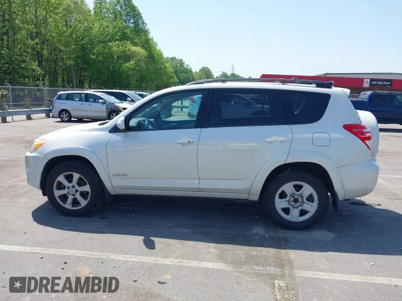 2012 Toyota RAV4 Limited with VIN 2T3DK4DV0CW067934, listed as a IAAI auction lot 42067776 with 191,822 mi miles. Bid and sale history available at carsss.com. Image 14.
