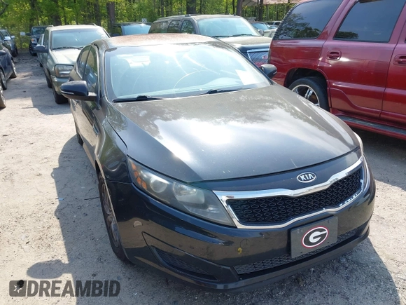 2011 Kia Optima LX with VIN KNAGM4A71B5055033, listed as a IAAI auction lot 42047870 with 286,173 mi miles and . Bid and sale history available at carsss.com. Image 1.