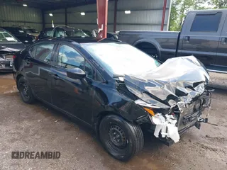 2020 Nissan Versa S z VIN 3N1CN8DV1LL842665, wystawiony jako IAAI lot #42260624 z przebiegiem 47 012 mil mil oraz . Historia ofert i sprzedaży dostępna na DreamBid. Obrazek 1.