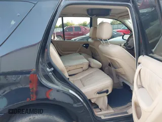 2004 Mercedes-Benz M 350 with VIN 4JGAB57E24A505420, listed as a IAAI auction lot 42070034 with 228,002 mi miles and . Bid and sale history available at carsss.com. Image 8.