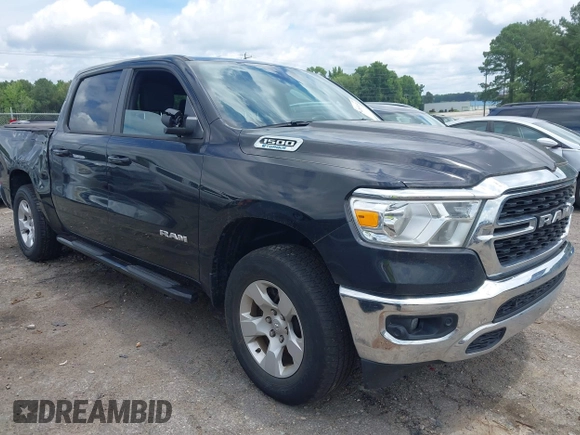 2022 Ram 1500 Big Horn z VIN 1C6RRFFG8NN365239, wystawiony jako IAAI lot #42453450 z przebiegiem 59 576 mil mil oraz . Historia ofert i sprzedaży dostępna na DreamBid. Obrazek 1.