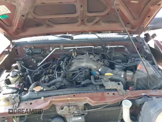 2002 Nissan Xterra XE z VIN 5N1ED28T22C503143, wystawiony jako IAAI lot #42215012 z przebiegiem 236 895 mil mil oraz . Historia ofert i sprzedaży dostępna na DreamBid. Obrazek 10.
