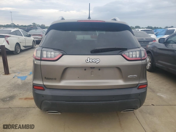 2019 Jeep Cherokee Latitude Plus with VIN 1C4PJLLX7KD109850, listed as a Copart auction lot 81859384 with 0 mi miles and Non Repairable. Bid and sale history available at carsss.com. Image 6.