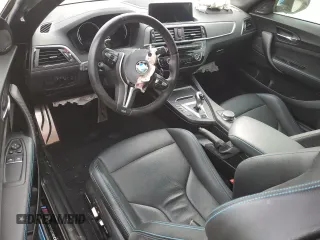 2020 BMW M2 Competition z VIN WBS2U7C01L7E82342, wystawiony jako Copart lot #46139314 z przebiegiem Nie podano mil oraz . Historia ofert i sprzedaży dostępna na DreamBid. Obrazek 8.