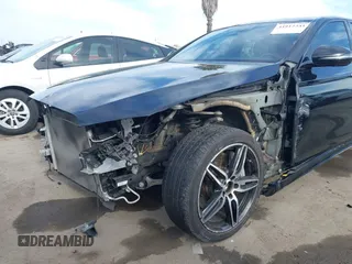 2020 Mercedes-Benz E 350 с VIN W1KZF8DB7LA832522, выставлен на аукционе IAAI как лот 41912241 с пробегом 31 203 миль миль и . История ставок и продаж доступна на DreamBid. Изображение 6.