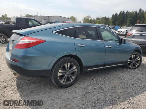 2014 Honda Crosstour EX-L with VIN 5J6TF2H59EL000473, listed as a Copart auction lot 71684294 with 151,472 mi miles and Salvage Title. Bid and sale history available at carsss.com. Image 3.