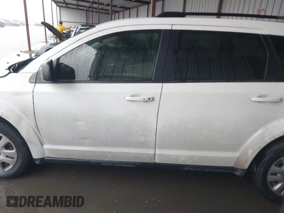 2020 Dodge Journey SE Value with VIN 3C4PDCAB3LT183311, listed as a IAAI auction lot 41547102 with 146,860 mi miles and . Bid and sale history available at carsss.com. Image 14.