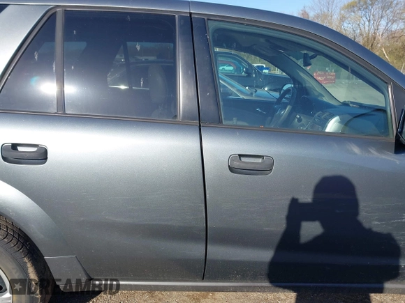 2007 Saturn VUE I4 with VIN 5GZCZ33D77S824335, listed as a IAAI auction lot 41967781 with 107,128 mi miles and . Bid and sale history available at DreamBid. Image 13.