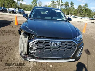 2023 Audi Q5 S line Premium Plus with VIN WA1EABFY8P2069068, listed as a Copart auction lot 80244404 with 15,253 mi miles and Salvage Title. Bid and sale history available at DreamBid. Image 5.