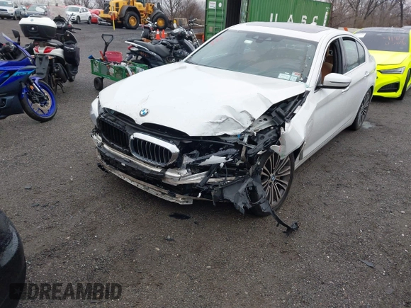 2018 BMW 5 Series 530e xDrive with VIN WBAJB1C50JG624043, listed as a IAAI auction lot 41814687 with 41,301 mi miles and . Bid and sale history available at DreamBid. Image 6.