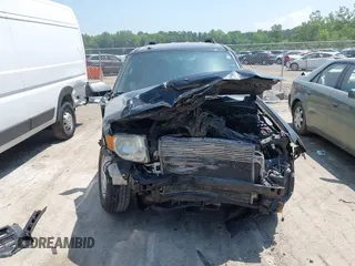 2011 Ford Escape XLT с VIN 1FMCU9DG4BKA98868, выставлен на аукционе IAAI как лот 42580210 с пробегом Не указан миль и . История ставок и продаж доступна на DreamBid. Изображение 12.