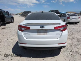 2013 Kia Optima SX с VIN 5XXGR4A6XDG091796, выставлен на аукционе Copart как лот 60294155 с пробегом Не указан миль и Списание • Salvage title. История ставок и продаж доступна на DreamBid. Изображение 6.