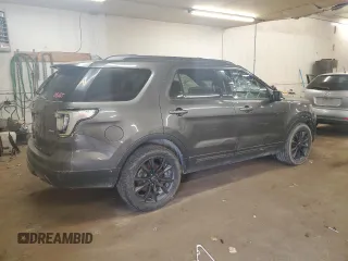 2017 Ford Explorer XLT z VIN 1FM5K8D88HGB26121, wystawiony jako Copart lot #57841305 z przebiegiem 114 157 mil mil oraz Czysty tytuł • Clean title. Historia ofert i sprzedaży dostępna na DreamBid. Obrazek 3.