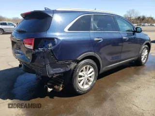 2016 Kia Sorento LX with VIN 5XYPG4A38GG161131, listed as a Copart auction lot 53537475 with 104,839 mi miles and Salvage Title. Bid and sale history available at carsss.com. Image 3.