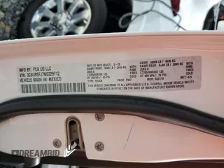 2022 Ram 2500 Laramie z VIN 3C6UR5FJ7NG229712, wystawiony jako Copart lot #51058115 z przebiegiem 36 094 mil mil oraz Szkoda całkowita • Salvage title. Historia ofert i sprzedaży dostępna na DreamBid. Obrazek 12.