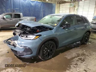 2024 Honda HR-V Sport with VIN 3CZRZ2H54RM774118, listed as a Copart auction lot 43712525 with 8,489 mi miles and Salvage Title. Bid and sale history available at carsss.com. Image 1.