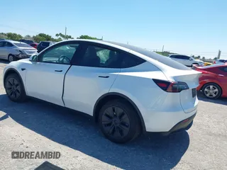 2025 Tesla Model Y Long Range with VIN 7SAYGDED6SF234278, listed as a IAAI auction lot 41781695 with 1,168 mi miles and . Bid and sale history available at DreamBid. Image 3.