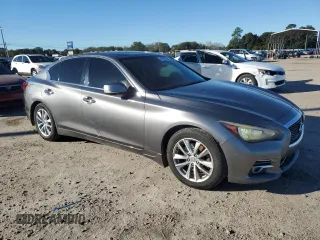 2017 Infiniti Q50 2.0t Sport with VIN JN1CV7AR8HM681391, listed as a Copart auction lot 81576354 with 136,386 mi miles and Salvage Title. Bid and sale history available at carsss.com. Image 4.