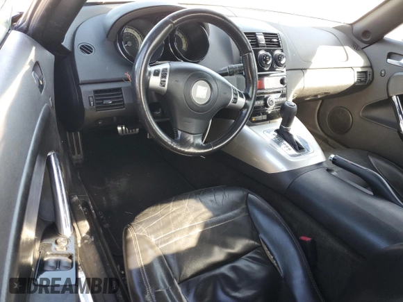2008 Saturn Sky Red Line z VIN 1G8MF35X88Y123172, wystawiony jako Copart lot #77130844 z przebiegiem 164 676 mil mil oraz Czysty tytuł • Clean title. Historia ofert i sprzedaży dostępna na DreamBid. Obrazek 8.