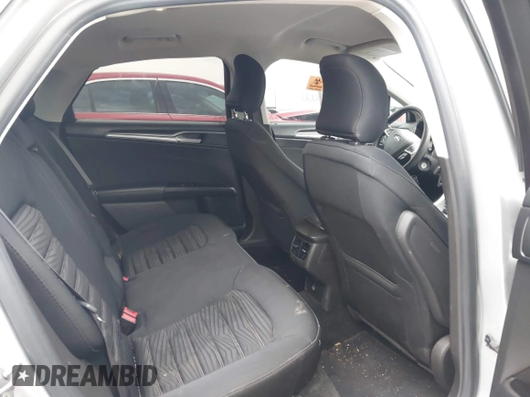 2016 Ford Fusion SE with VIN 3FA6P0H78GR250268, listed as a IAAI auction lot 41888301 with 69,561 mi miles and . Bid and sale history available at DreamBid. Image 8.