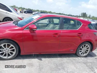 2013 Lexus CT 200h with VIN JTHKD5BH4D2134161, listed as a IAAI auction lot 42501508 with 227,626 mi miles and . Bid and sale history available at DreamBid. Image 13.