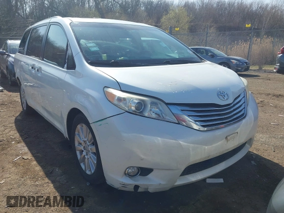2011 Toyota Sienna XLE with VIN 5TDDK3DC4BS013416, listed as a IAAI auction lot 41933299 with 170,479 mi miles and . Bid and sale history available at DreamBid. Image 1.