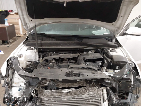 2015 Kia Optima SX with VIN 5XXGR4A74FG487895, listed as a IAAI auction lot 42111045 with 109,442 mi miles and . Bid and sale history available at DreamBid. Image 10.