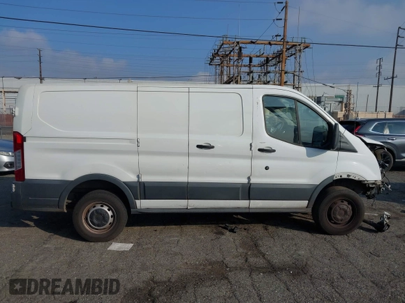 2015 Ford Transit Cargo with VIN 1FTYR1ZM7FKB05121, listed as a IAAI auction lot 41461900 with 190,821 mi miles and . Bid and sale history available at DreamBid. Image 13.