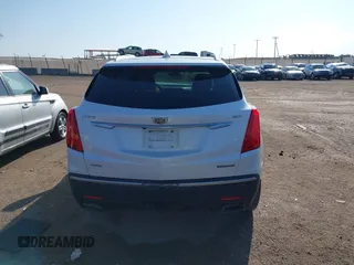 2017 Cadillac XT5 Premium Luxury AWD z VIN 1GYKNERS3HZ284561, wystawiony jako IAAI lot #41887147 z przebiegiem 119 189 mil mil oraz . Historia ofert i sprzedaży dostępna na DreamBid. Obrazek 17.