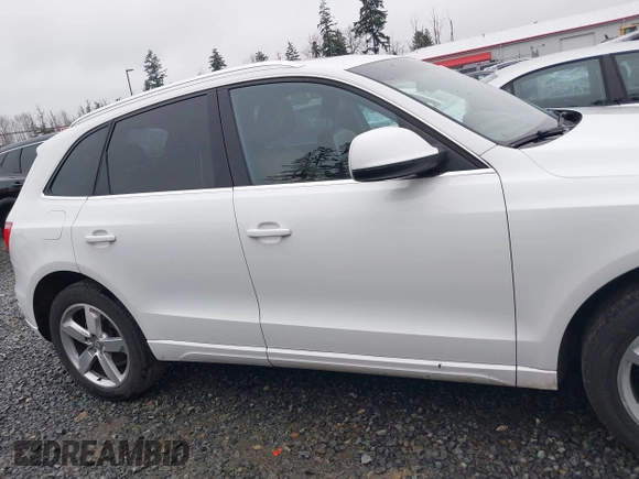 2011 Audi Q5 Premium Plus z VIN WA1LFAFP7BA025278, wystawiony jako IAAI lot #41239111 z przebiegiem 131 207 mil mil oraz . Historia ofert i sprzedaży dostępna na DreamBid. Obrazek 13.