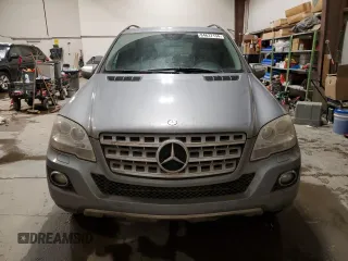 2010 Mercedes-Benz M 350 with VIN 4JGBB2FBXAA569999, listed as a Copart auction lot 84637134 with 254,712 mi miles and Clean Title. Bid and sale history available at DreamBid. Image 5.